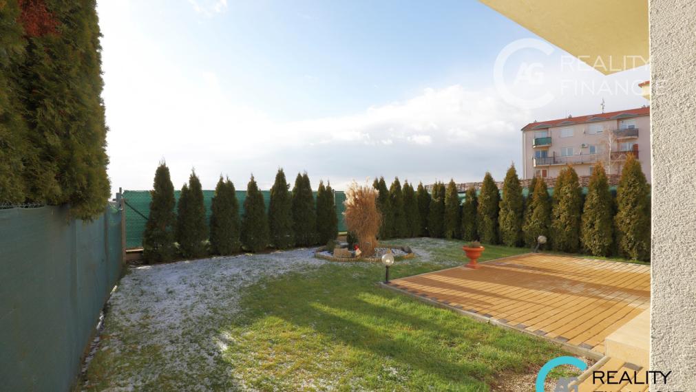 AG reality I PREDANÝ  krásny 5-izbový rodinný dom s osobitou  atmosférou - Horná Potôň