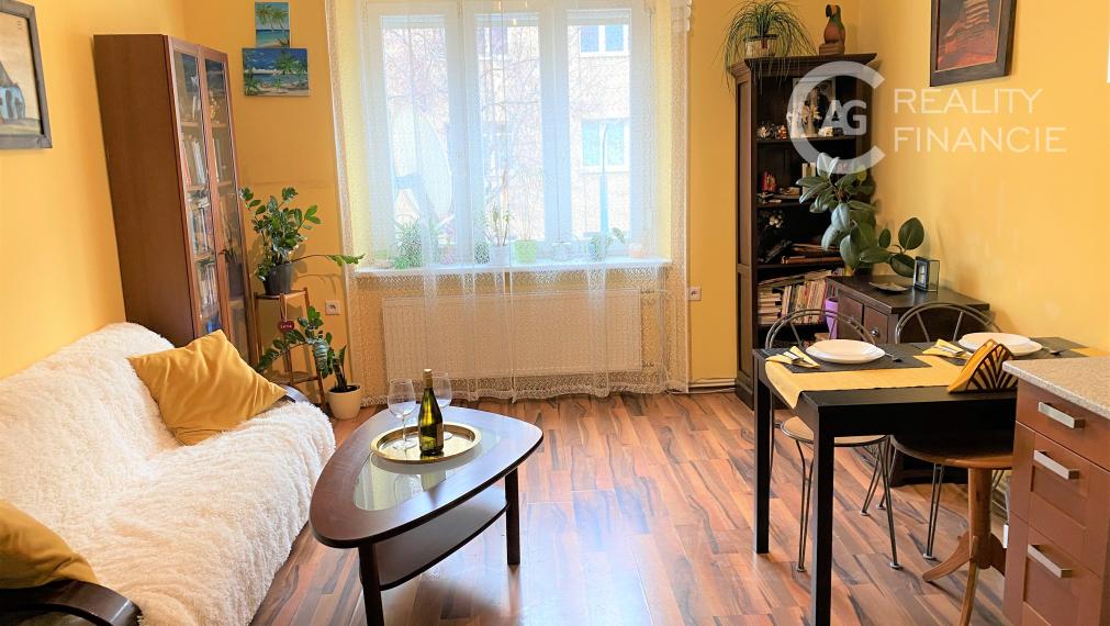 AG REALITY I PREDANÝ   1,5 izbový byt v Starom meste - ul. Žilinská