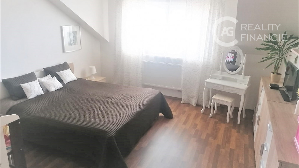 AG reality I na predaj priestranný 5-izbový rodinný dom v Hornej Potôňi