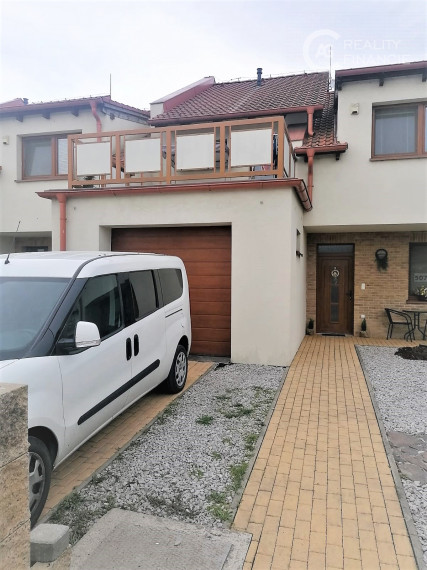 AG reality I na predaj priestranný 5-izbový rodinný dom v Hornej Potôňi