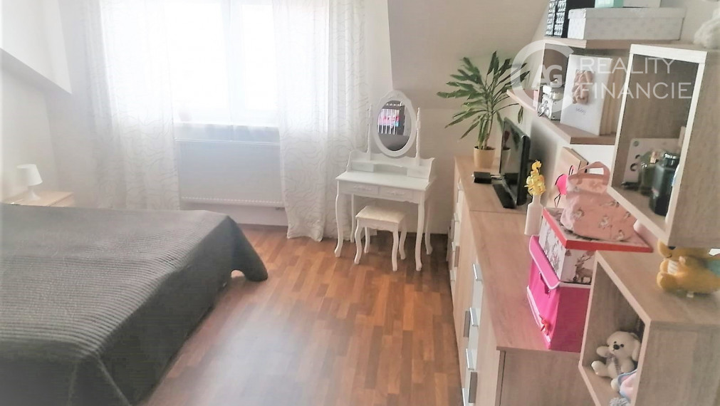 AG reality I na predaj priestranný 5-izbový rodinný dom v Hornej Potôňi