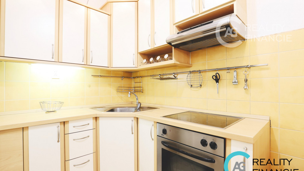 AG reality I PRENAJATÝ  komplet zariadený 1-izbový byt na Križovatkách