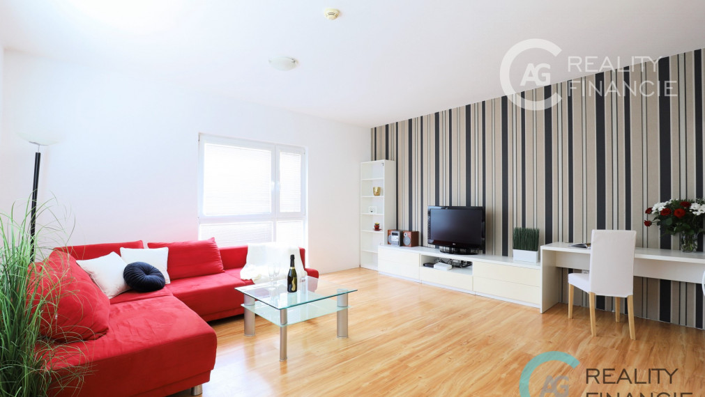 AG reality I PRENAJATÝ   - komplet zariadený 2-izbový byt  v  bezpečnom komplexe MELROSE