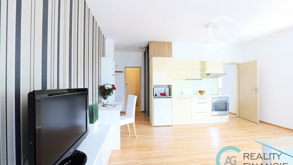 AG reality I PRENAJATÝ   - komplet zariadený 2-izbový byt  v  bezpečnom komplexe MELROSE