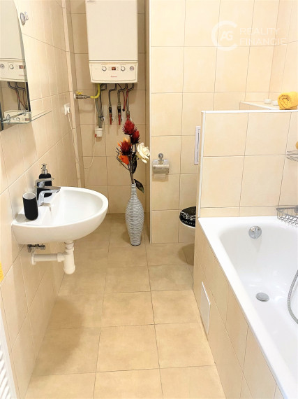 AG REALITY I PRENAJATÝ     2 izb. byt - HVIEZDOSLAVOV