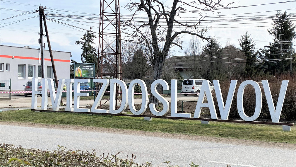 AG REALITY I PRENAJATÝ     2 izb. byt - HVIEZDOSLAVOV