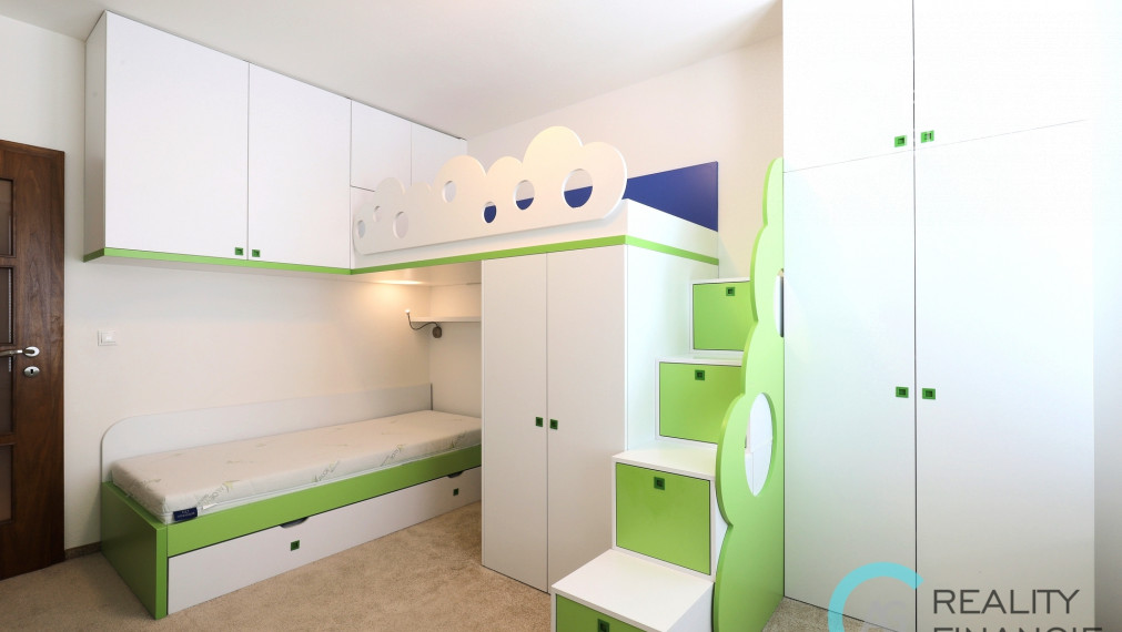 AG reality I PRENAJATÝ   - zariadený  3i. byt na  ZÁHRADNÍCKEJ - OCTOPUS