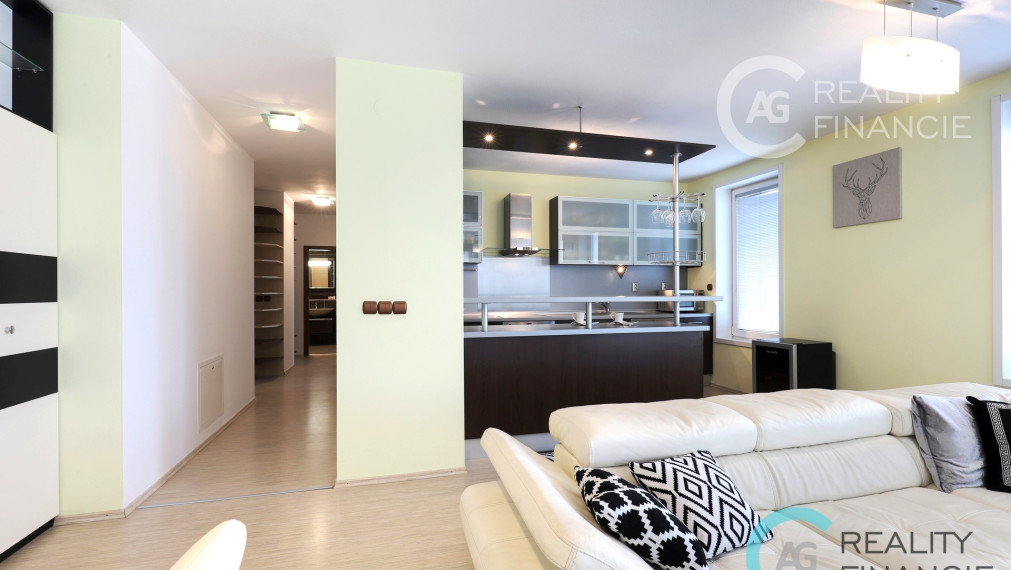 AG reality I PRENAJATÝ   - zariadený  3i. byt na  ZÁHRADNÍCKEJ - OCTOPUS