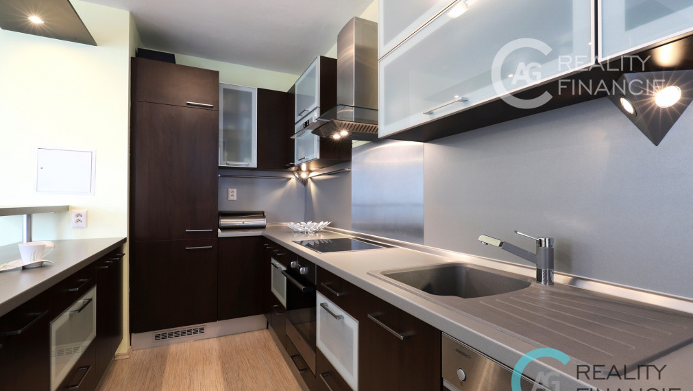 AG reality I PRENAJATÝ   - zariadený  3i. byt na  ZÁHRADNÍCKEJ - OCTOPUS