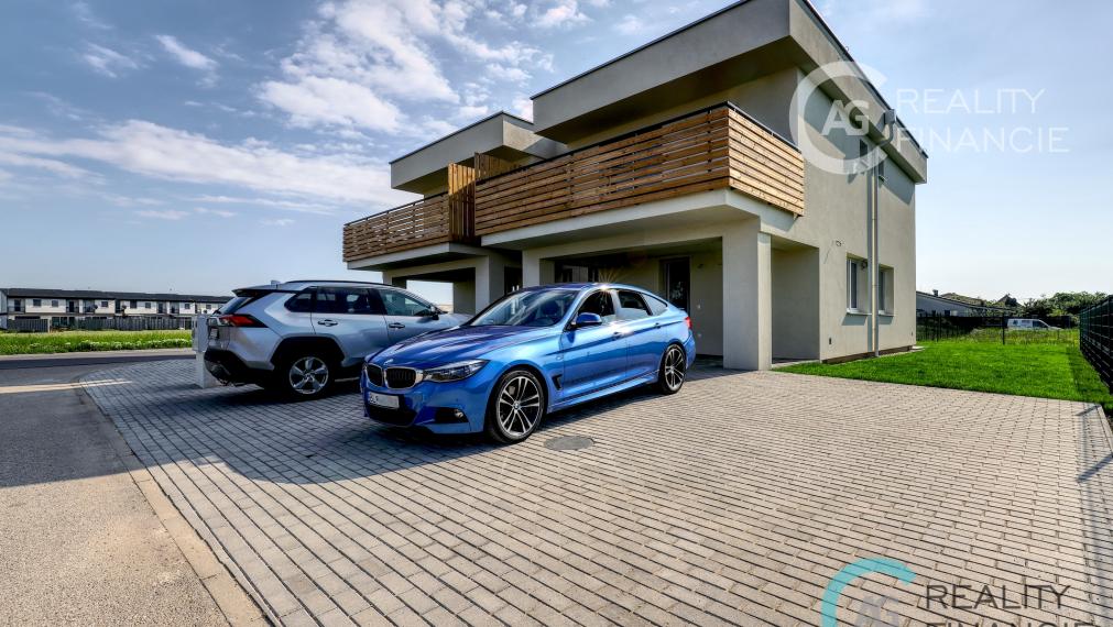 AG reality I PREDANÝ   POSLEDNÝ - 5 izb RD -mezonet  Miloslavov