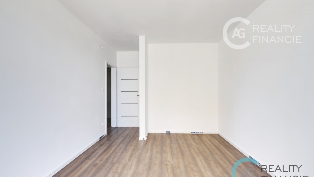 AG reality I všetky REZERVOVANÉ  - novostavba  5 izb RD -mezonety  Miloslavov Alžbetin dvor