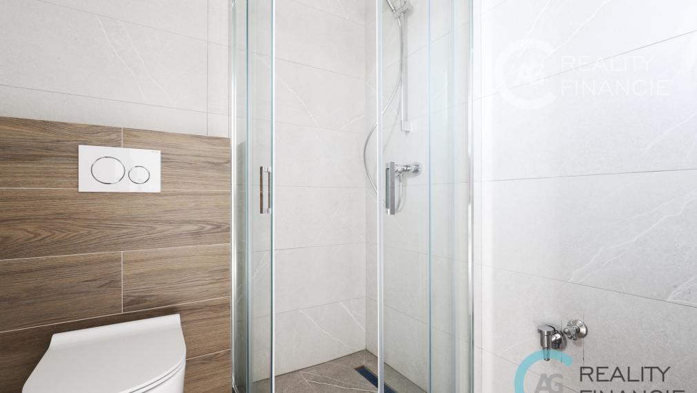 AG reality I všetky REZERVOVANÉ  - novostavba  5 izb RD -mezonety  Miloslavov Alžbetin dvor