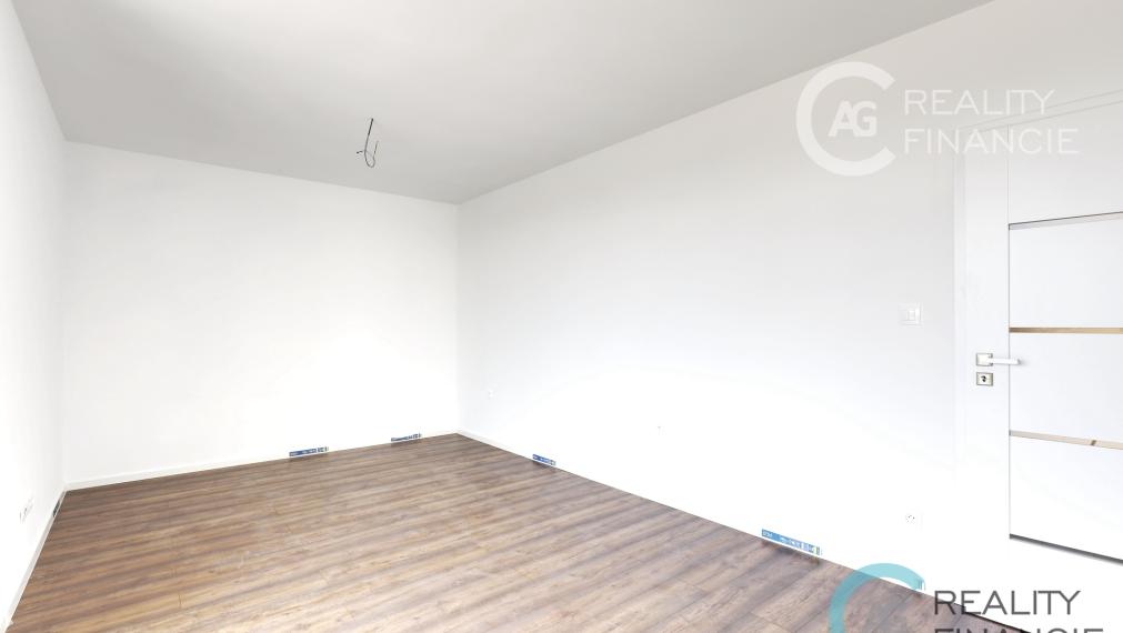 AG reality I všetky REZERVOVANÉ  - novostavba  5 izb RD -mezonety  Miloslavov Alžbetin dvor