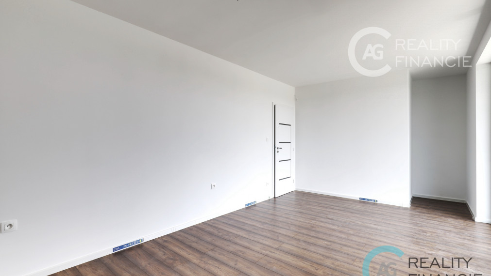 AG reality I všetky REZERVOVANÉ  - novostavba  5 izb RD -mezonety  Miloslavov Alžbetin dvor