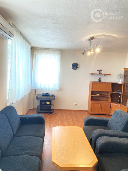 AG reality I PRENAJATÝ  komplet zariadený 3-izbový byt  Vodárenská ul