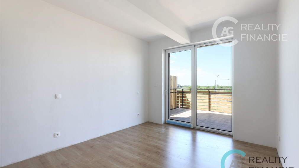 AG reality I PREDANÝ   POSLEDNÝ - 5 izb RD -mezonet  Miloslavov