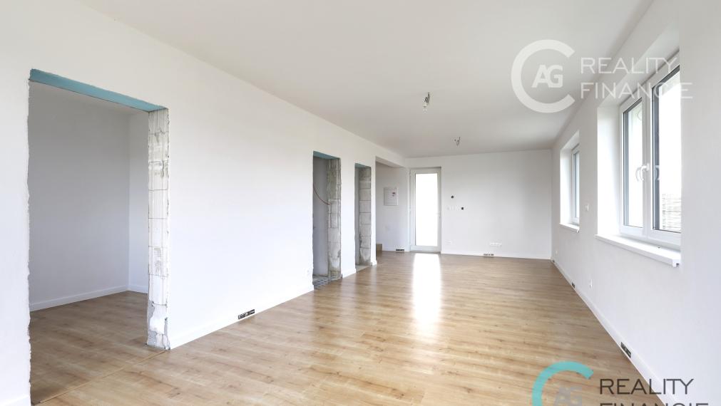 AG reality I PREDANÝ   POSLEDNÝ - 5 izb RD -mezonet  Miloslavov