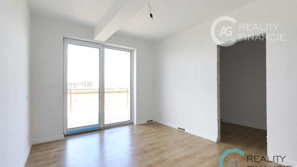 AG reality I PREDANÝ   POSLEDNÝ - 5 izb RD -mezonet  Miloslavov