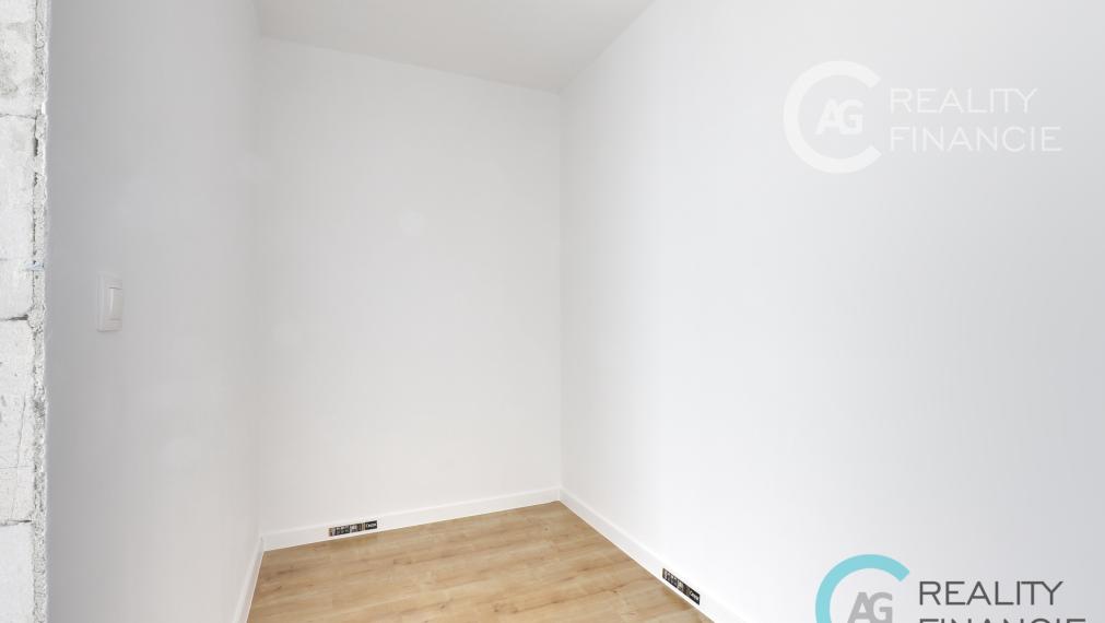 AG reality I PREDANÝ   POSLEDNÝ - 5 izb RD -mezonet  Miloslavov