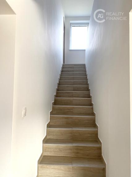 AG reality I PREDANÝ   novostavba  5 izb RD -mezonet Novostavba   Miloslavov