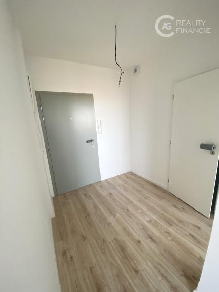 AG REALITY I PREDANÝ 2 izb byt  Novostavba - Ružinov