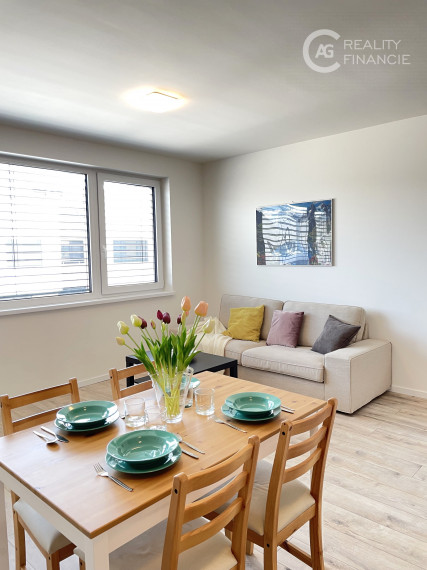 AG reality I Prenajatý   zariadený 2-izbový byt novostavba - HVIEZDOSLAVOV