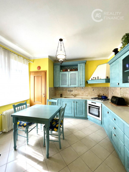 AG REALITY I UŽ PRENAJATÝ ZARIADENÝ 3I. BYT NA MÝTNEJ