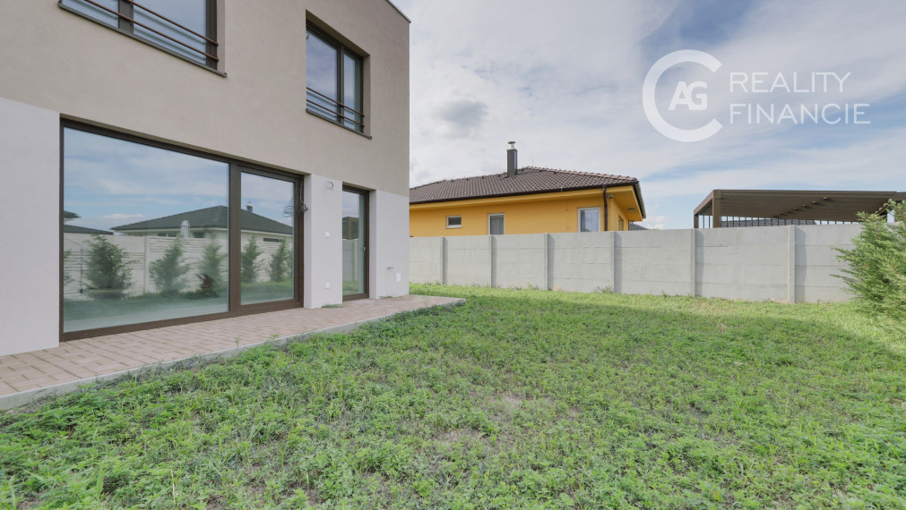 AG REALITY I NA PREDAJ NOVOSTAVBA- 4 IZBOVÝ MEZ. DOM V DVOJDOME