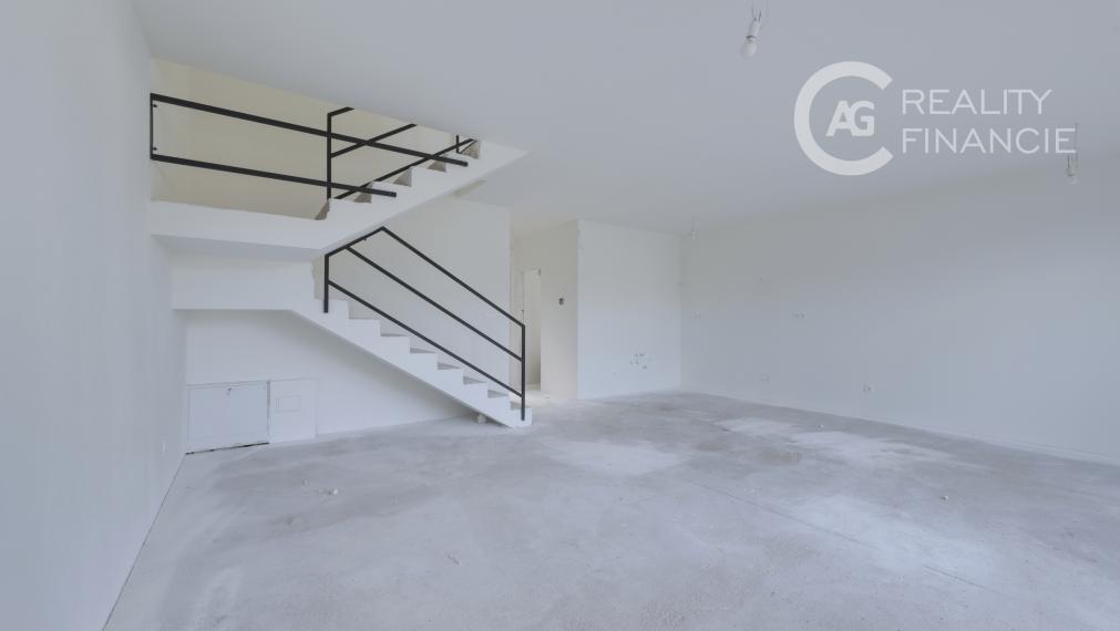 AG REALITY I NA PREDAJ NOVOSTAVBA- 4 IZBOVÝ MEZ. DOM V DVOJDOME