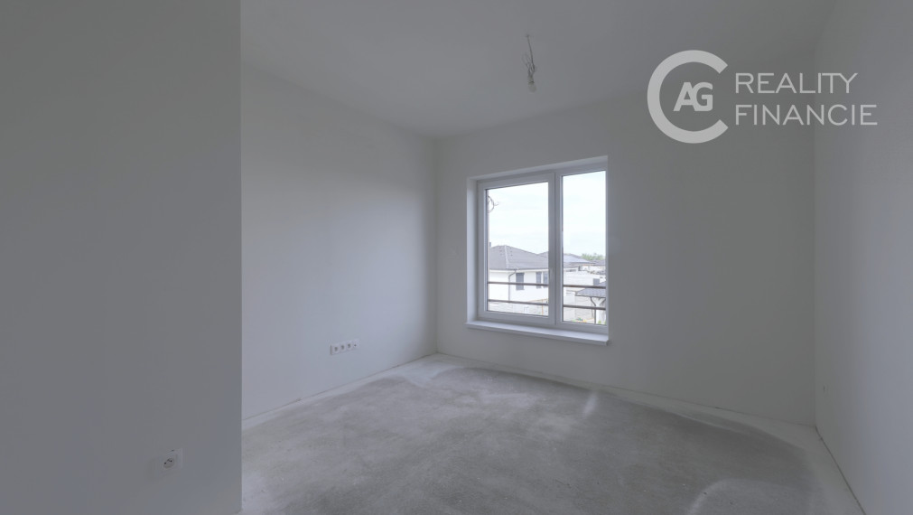 AG REALITY I NA PREDAJ NOVOSTAVBA- 4 IZBOVÝ MEZ. DOM V DVOJDOME