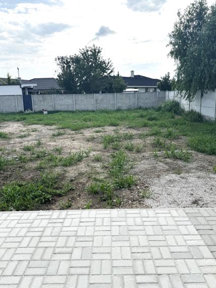 AG REALITY I NA PREDAJ  POSLEDNÝ - 4 IZBOVÝ MEZ. BYT V DVOJDOME v Miloslavove