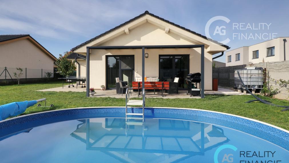 AG REALITYI NA PREDAJ NOVOSTAVBA -ZNÍŽENÁ CENA-   priestranný 4 izb rodinný dom bungalov