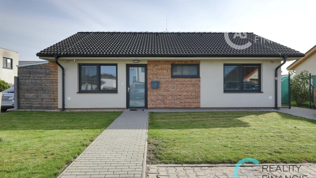 AG REALITYI NA PREDAJ NOVOSTAVBA -ZNÍŽENÁ CENA-   priestranný 4 izb rodinný dom bungalov