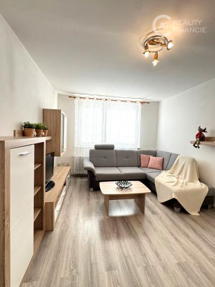 AGREALITYI NA PRENÁJOM KOMPLETNE ZARIADENÝ 1I. BYT V BLÍZKOSTI VRAKUNSKÉHO LESÍKA