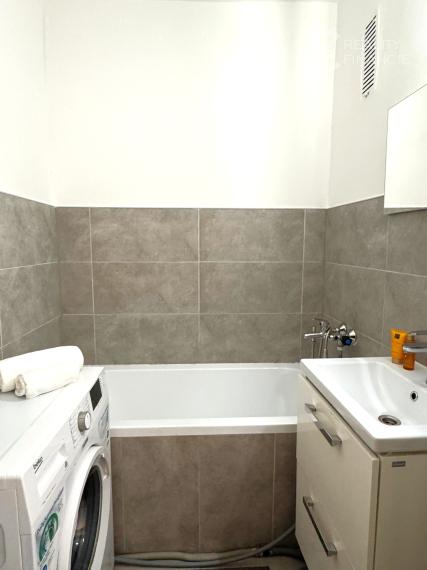 AGREALITYI NA PRENÁJOM KOMPLETNE ZARIADENÝ 1I. BYT V BLÍZKOSTI VRAKUNSKÉHO LESÍKA