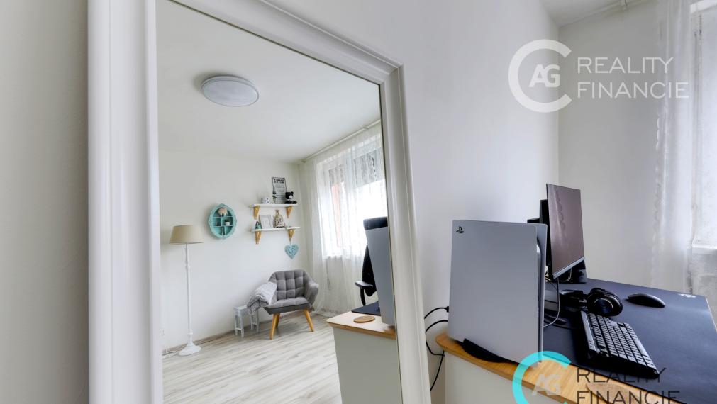 AG REALITYI NA PREDAJ 3izb. byt kompl. rekonštruovaný  začiatok Petržalky - Gessayova ul.