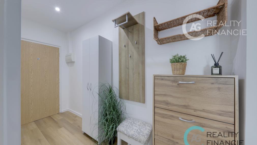 AG REALITY I NA PREDAJ ÚTULNÝ. 1 IZB. BYT NA KRAMÁROCH