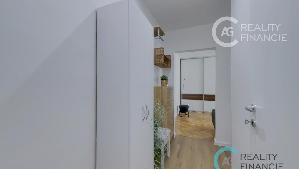 AG REALITY I NA PREDAJ ÚTULNÝ. 1 IZB. BYT NA KRAMÁROCH