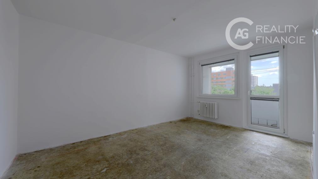 AG REALITYI NA PREDAJ -3 IZB.BYT S BALKÓNOM OBKOLESENÝ ZELEŇOU