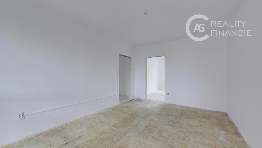 AG REALITYI NA PREDAJ -3 IZB.BYT S BALKÓNOM OBKOLESENÝ ZELEŇOU