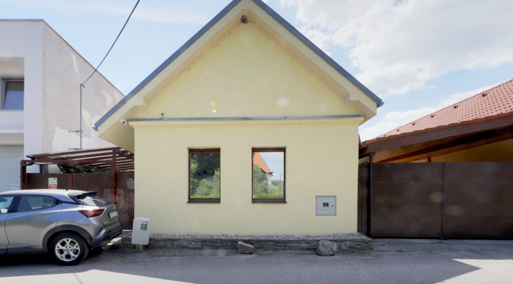 AG REALITY I NA PREDAJ EXKLUZÍVNY  5-IZ. ROD. DOM S JEDINEČNOU ZÁHRADOU V SRDCI LIMBACHU
