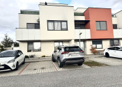 AG REALITY I NA PREDAJ 2 IZB.BYT S PARKOVACÍM MIESTOM  ČIAST. ZARIADENÝ -HVIEZDNA UL. - fotografia 11