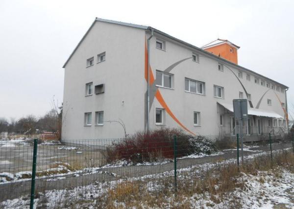 PRENÁJOM VÝROBNO-SKLADOVO-ADMINISTRATÍVNEJ BUDOVY - KVETOSLAVOV