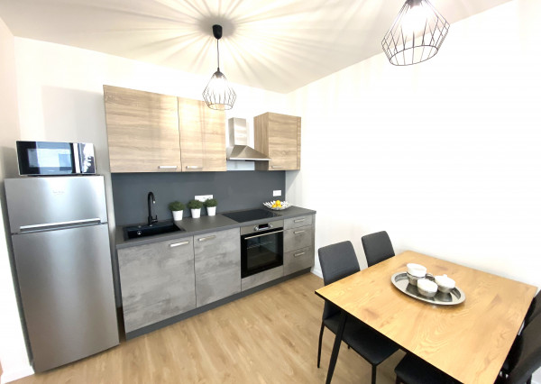 AG reality I Prenajatý    komplet zariadený 2-izbový byt novostavba - HVIEZDOSLAVOV
