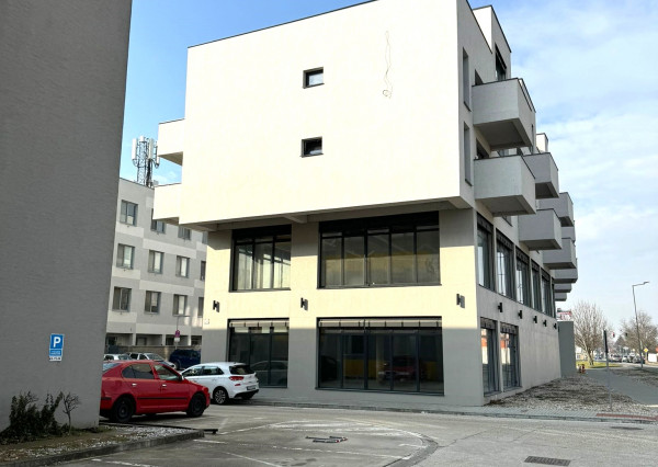 AG reality I PREDANÉ parkovacie státie - Rovinka