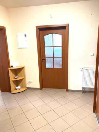 AG reality I PRENAJATÝ  komplet zariadený 3-izbový byt  Vodárenská ul - fotografia 6