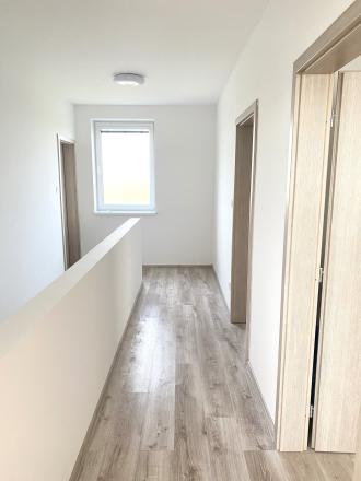 AG reality I PREDANÝ   novostavba  5 izb RD -mezonet Novostavba   Miloslavov - fotografia 15