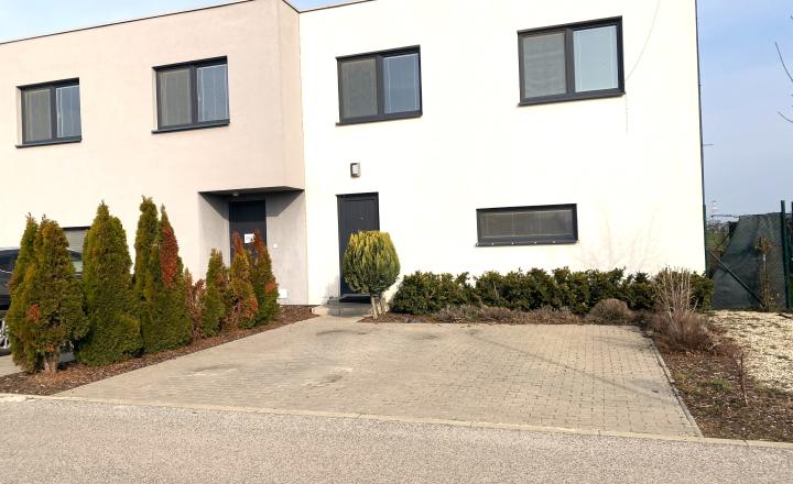 AG reality I PREDANÝ   novostavba  5 izb RD -mezonet Novostavba   Miloslavov - fotografia 19