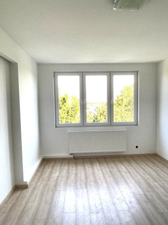 AG REALITY I PREDANÉ  KOMPLETNE NOVOZREKONŠTRUOVANÝ 3i. BYT - DUNAJSKÁ LUŽNÁ - fotografia 9