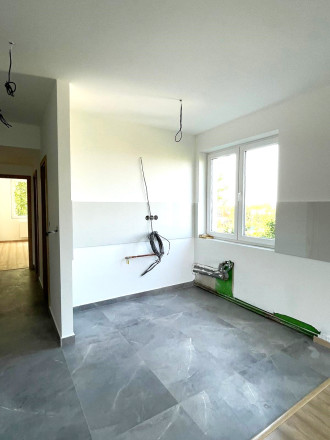 AG REALITY I PREDANÉ  KOMPLETNE NOVOZREKONŠTRUOVANÝ 3i. BYT - DUNAJSKÁ LUŽNÁ - fotografia 5